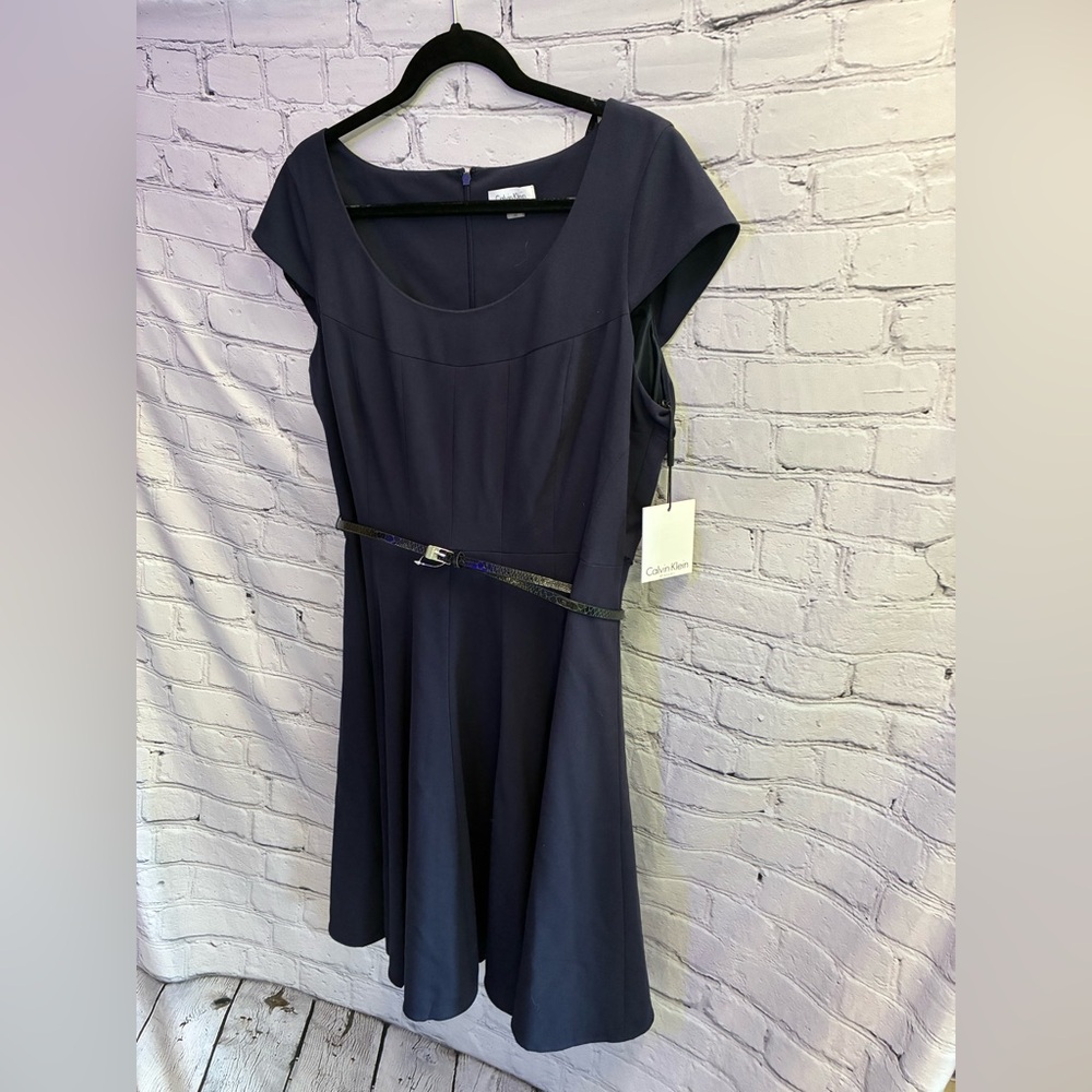 Calvin Klein Blue Paneled Cap Sleeve A-Line Knee Length Belted Dress NWT Size 12 - Picture 3 of 9